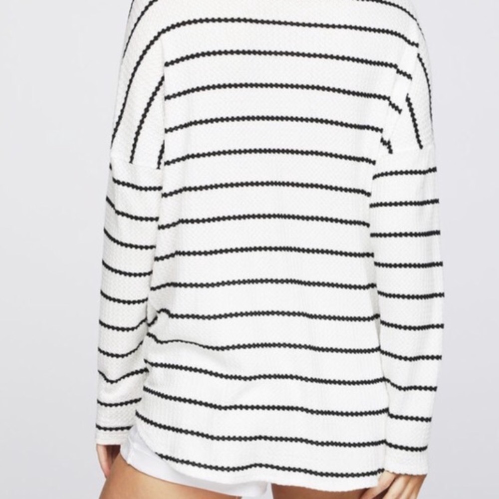 Black & White summer fun nautical top S & M - Picture 2 of 6